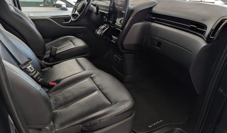 HYUNDAI STARIA 2.2 CRDi TECNO 9 PLAZAS – DIÉSEL lleno