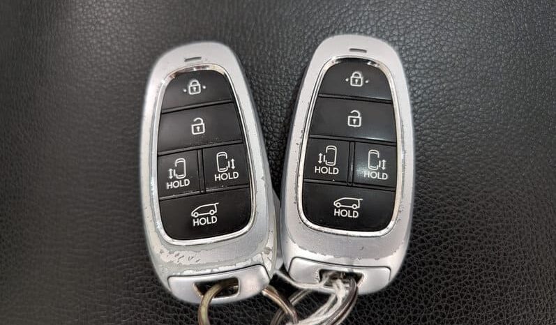 HYUNDAI STARIA 2.2 CRDi TECNO 9 PLAZAS – DIÉSEL lleno