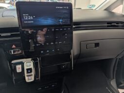 HYUNDAI STARIA 2.2 CRDi TECNO 9 PLAZAS – DIÉSEL lleno