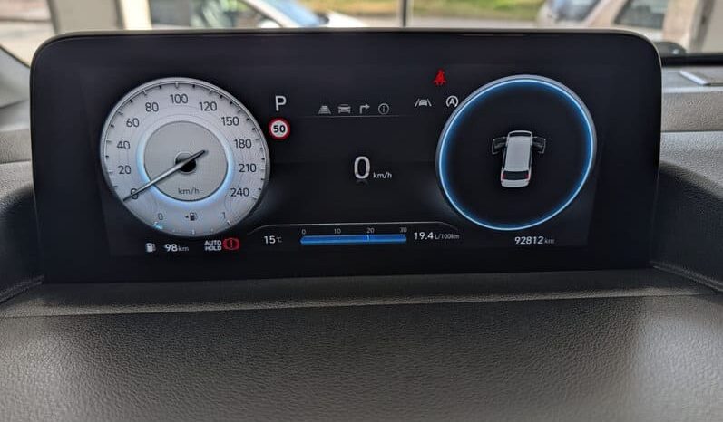 HYUNDAI STARIA 2.2 CRDi TECNO 9 PLAZAS – DIÉSEL lleno