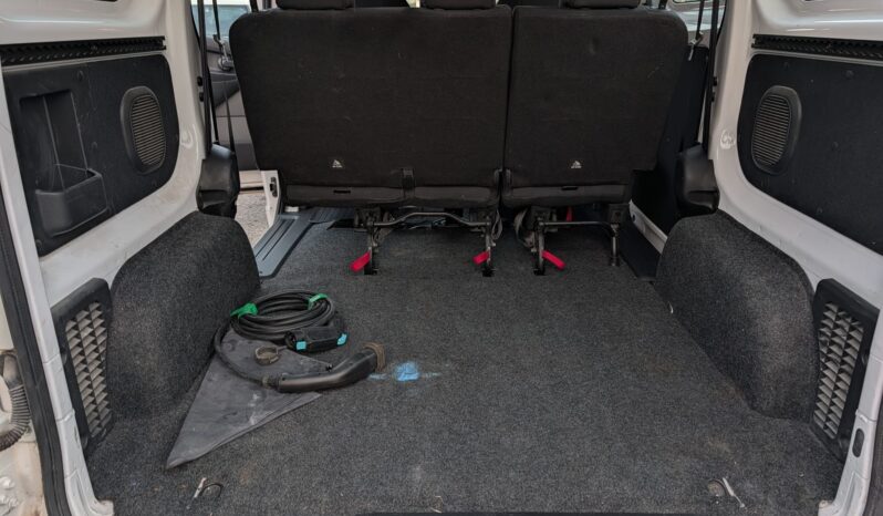 Nissan E-NV200 Combi 5 lleno