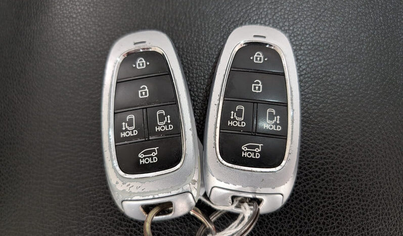 HYUNDAI STARIA 2.2 CRDi TECNO 9 PLAZAS – DIÉSEL lleno