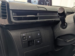 HYUNDAI STARIA 2.2 CRDi TECNO 9 PLAZAS – DIÉSEL lleno