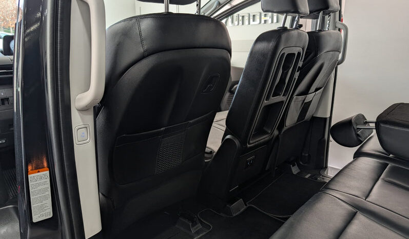 HYUNDAI STARIA 2.2 CRDi TECNO 9 PLAZAS – DIÉSEL lleno