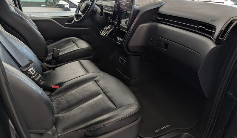 HYUNDAI STARIA 2.2 CRDi TECNO 9 PLAZAS – DIÉSEL lleno
