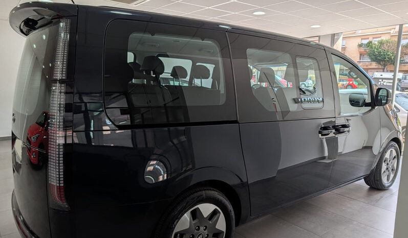 HYUNDAI STARIA 2.2 CRDi TECNO 9 PLAZAS – DIÉSEL lleno