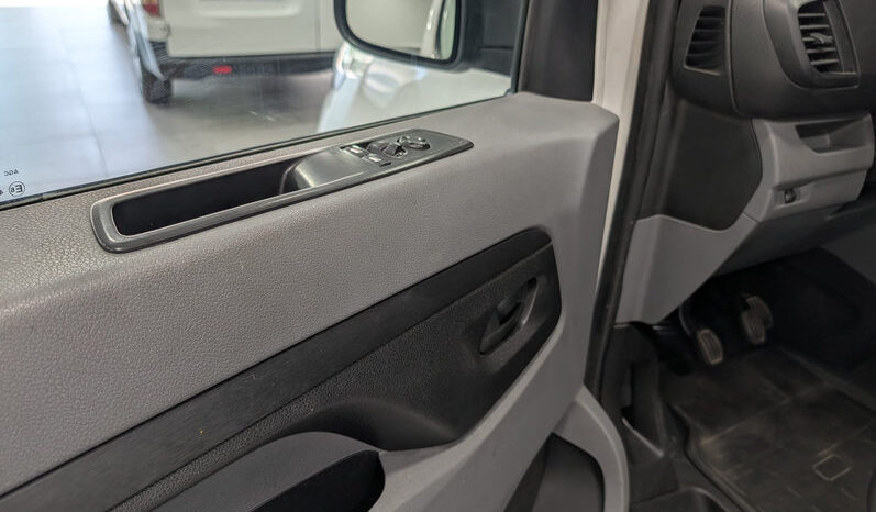 PEUGEOT EXPERT FURGON URBAN 1.5 BLUE HDI 120 COMPACT lleno