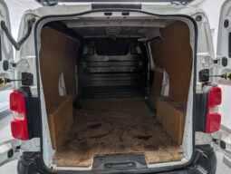 PEUGEOT EXPERT FURGON URBAN 1.5 BLUE HDI 120 COMPACT lleno